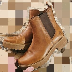 Timberland Brown Leather Chelsea Lug Boots